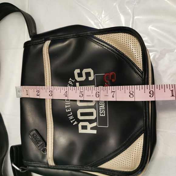 Roots Athletics 73 Navy Blue Crossbody Bag - Picture 7 of 7